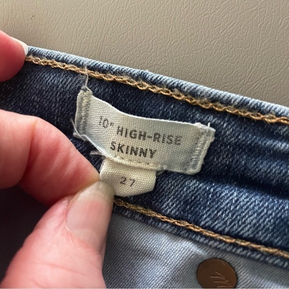 Madewell 10” High-Rise Skinny Jeans  | Size 27 - Picture 10 of 15